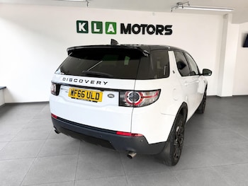 Used Land Rover Discovery Sport 2016 for sale - 79335616: Photo