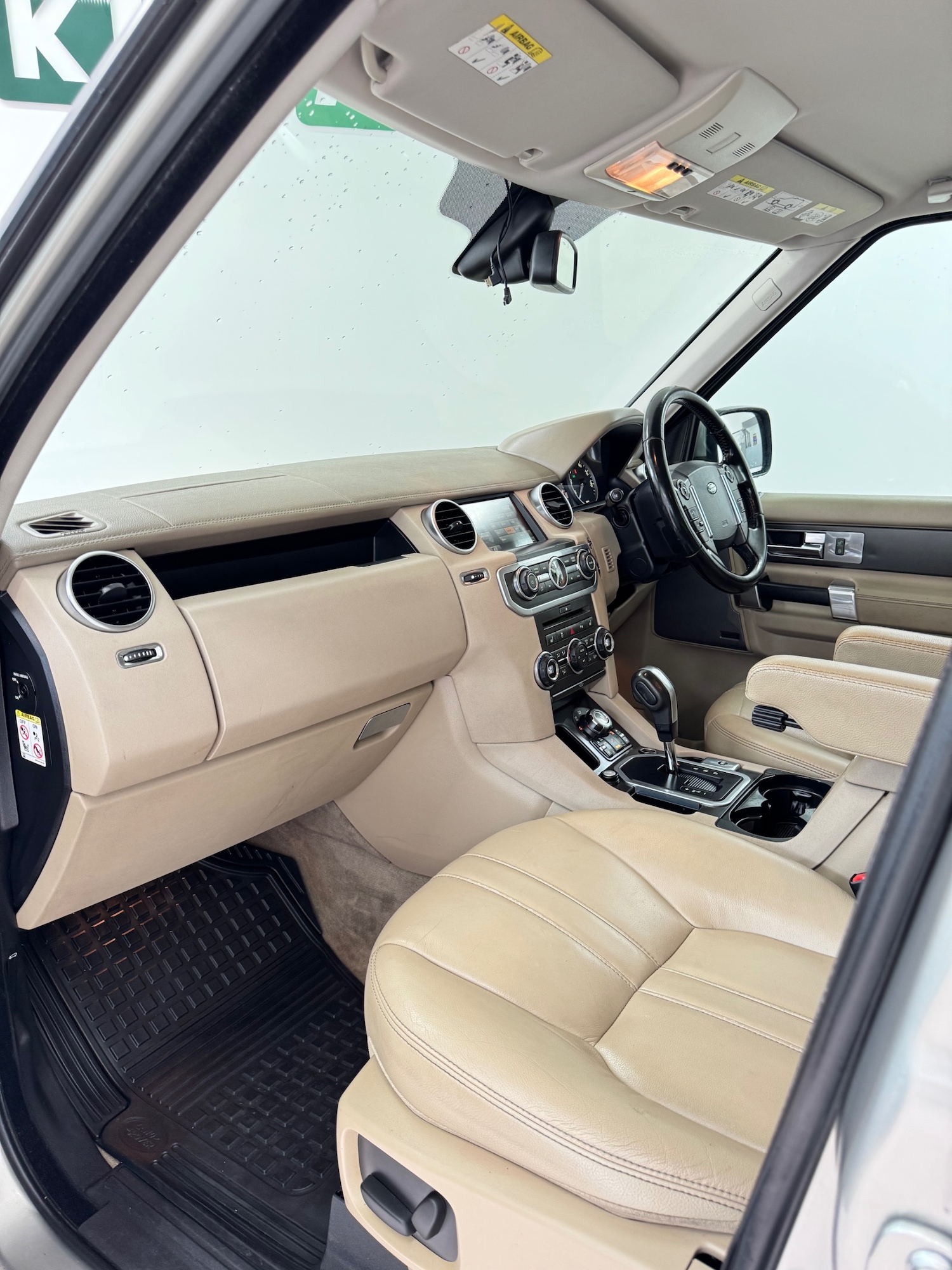 Used Land Rover Discovery 2011 for sale - 76126316: Photo 10