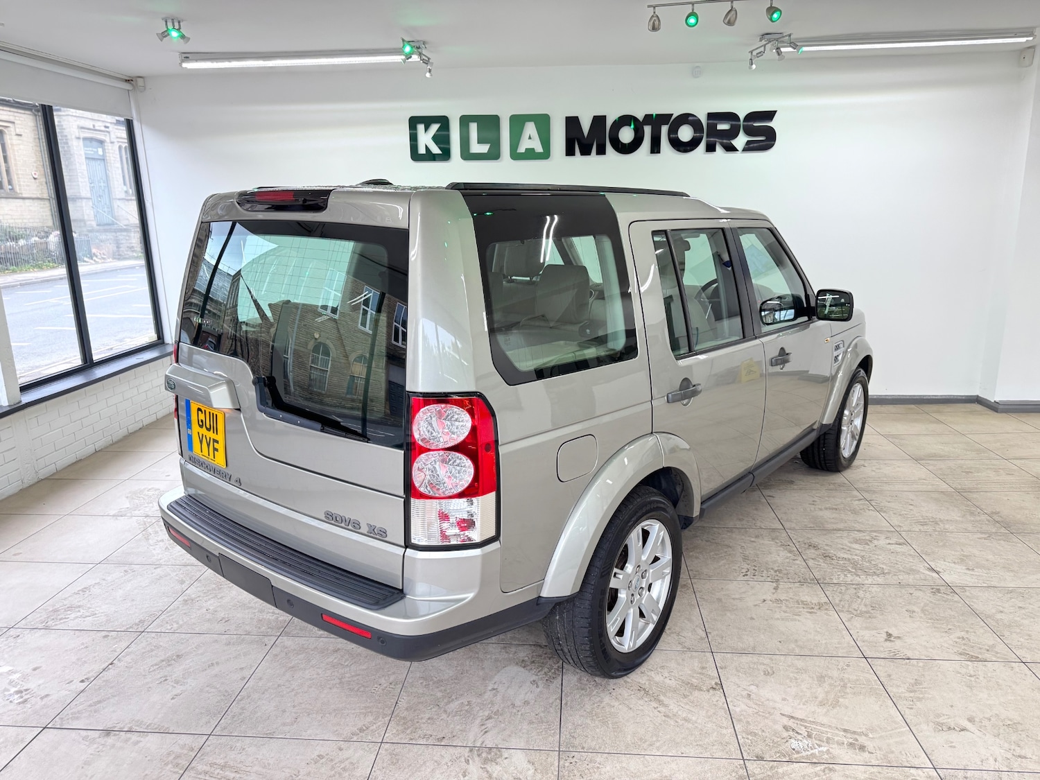 Used Land Rover Discovery 2011 for sale - 76126316: Photo 5