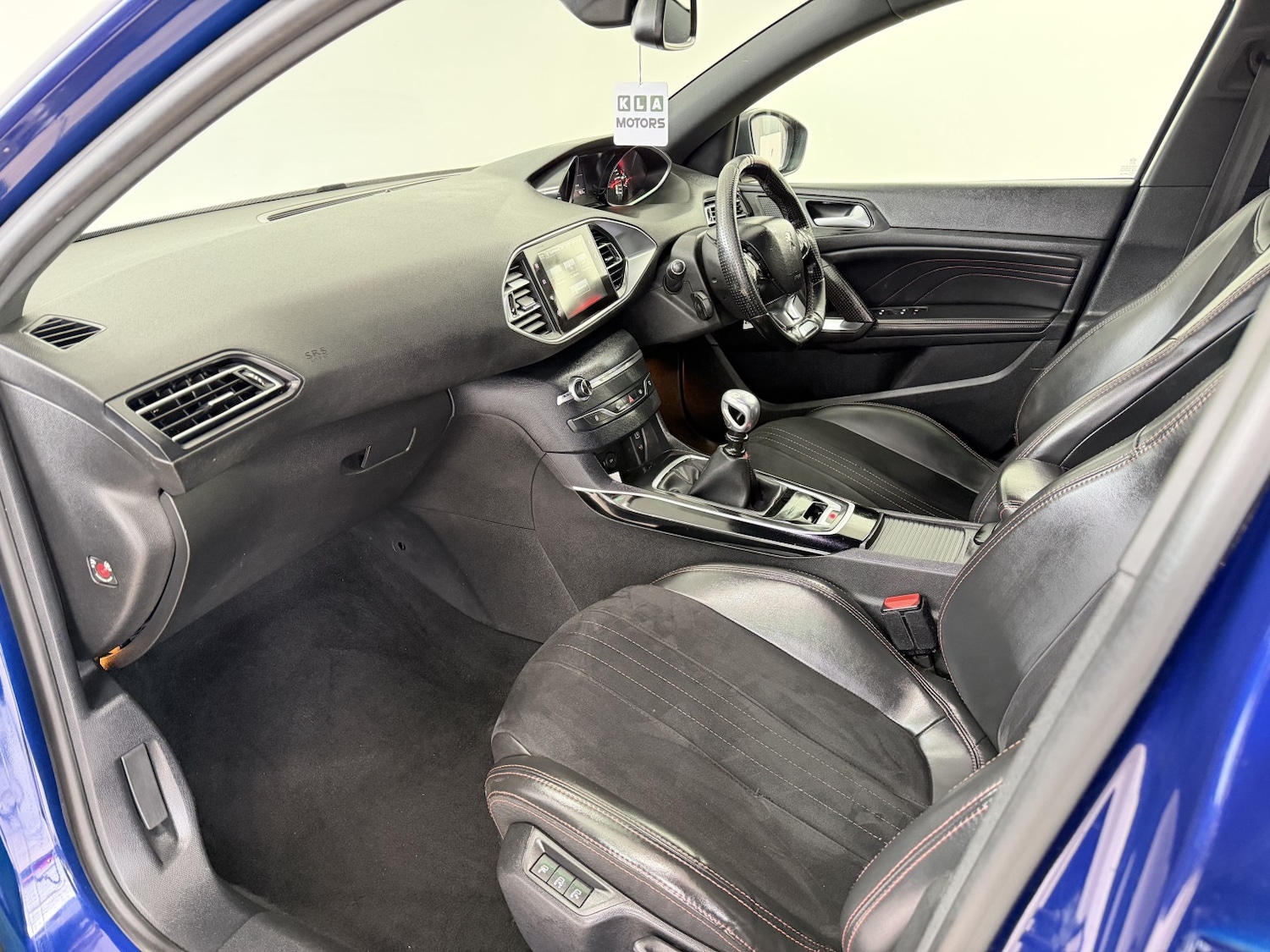 Used Peugeot 308 2015 for sale - 76751884: Photo 11