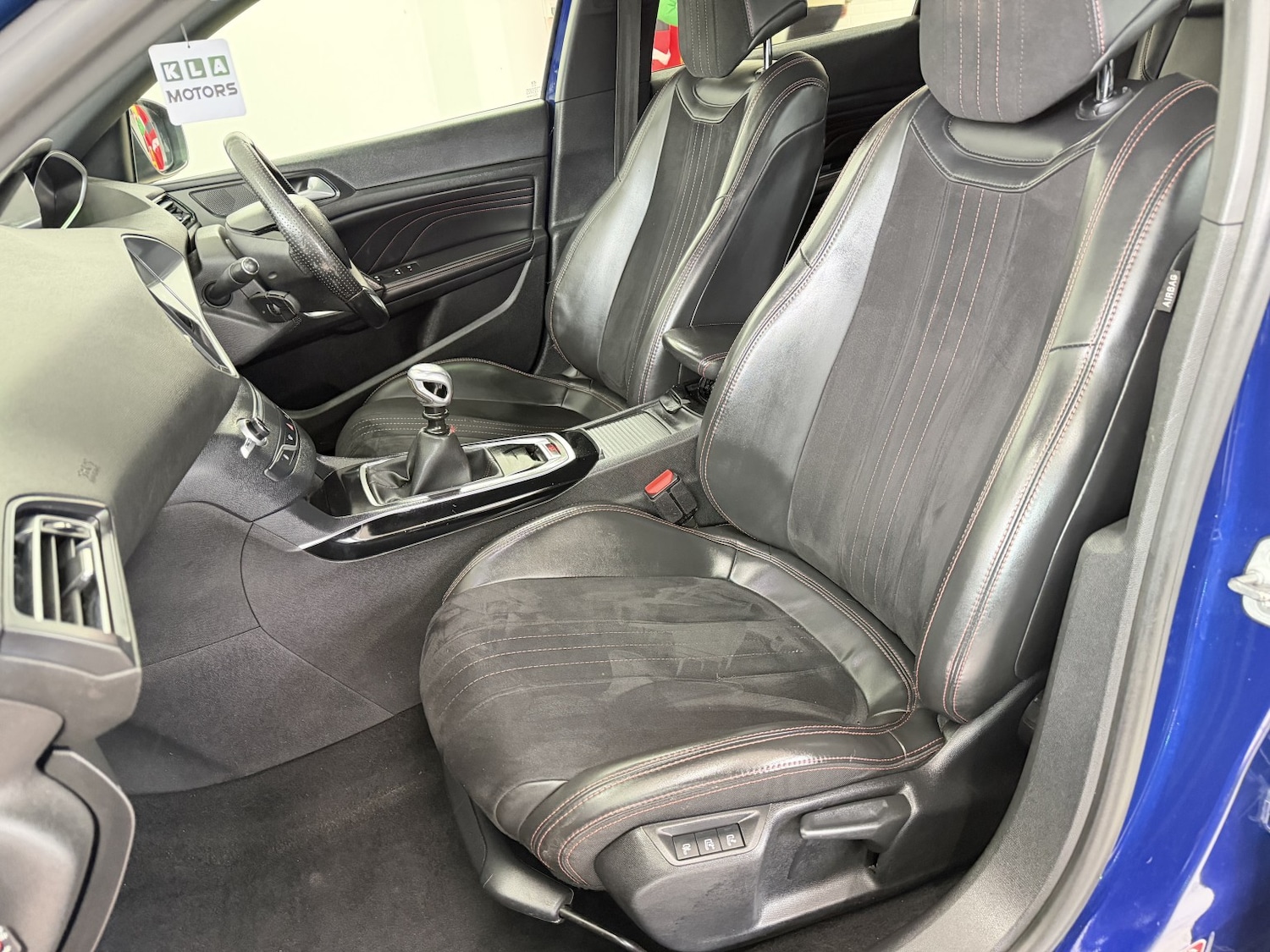 Used Peugeot 308 2015 for sale - 76751884: Photo 12