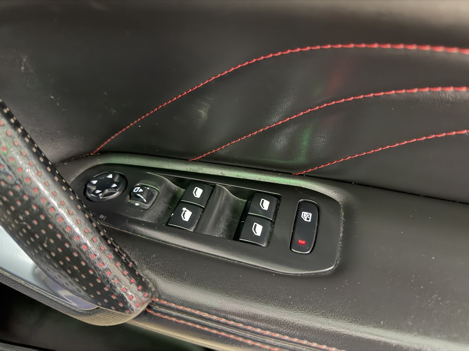 Used Peugeot 308 2015 for sale - 76751884: Photo 16