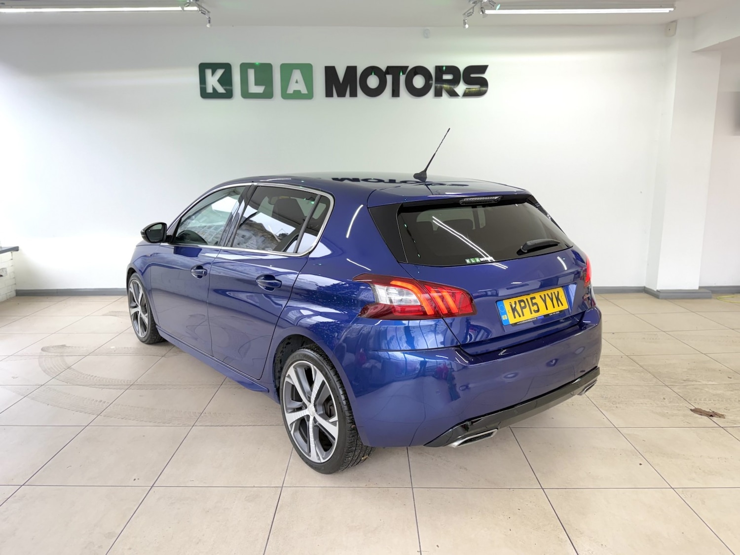 Used Peugeot 308 2015 for sale - 76751884: Photo 3