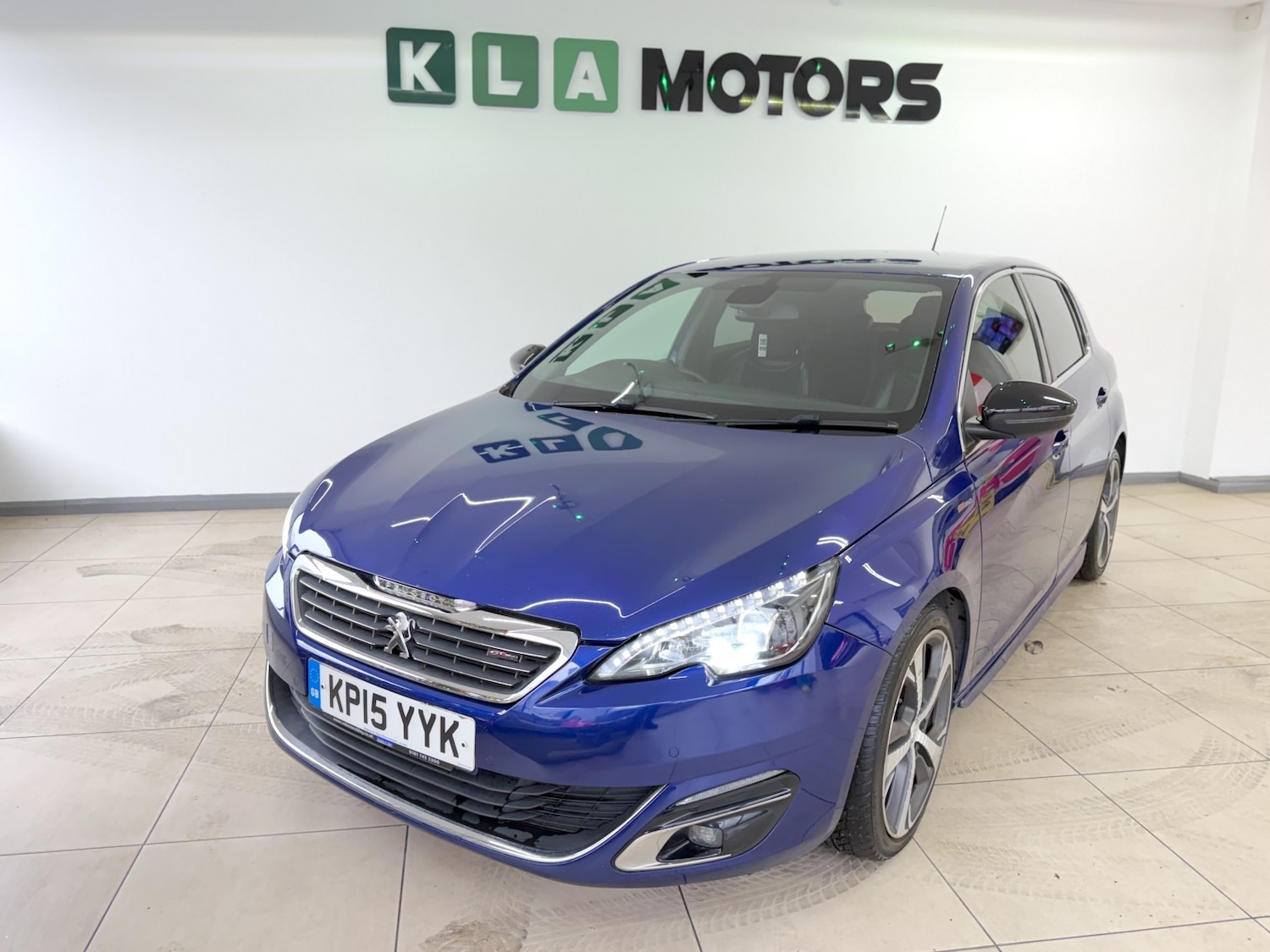Used Peugeot 308 2015 for sale - 76751884: Photo 8