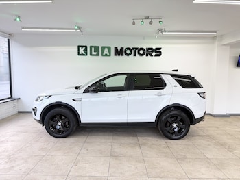 Used Land Rover Discovery Sport 2017 for sale - 78018414: Photo