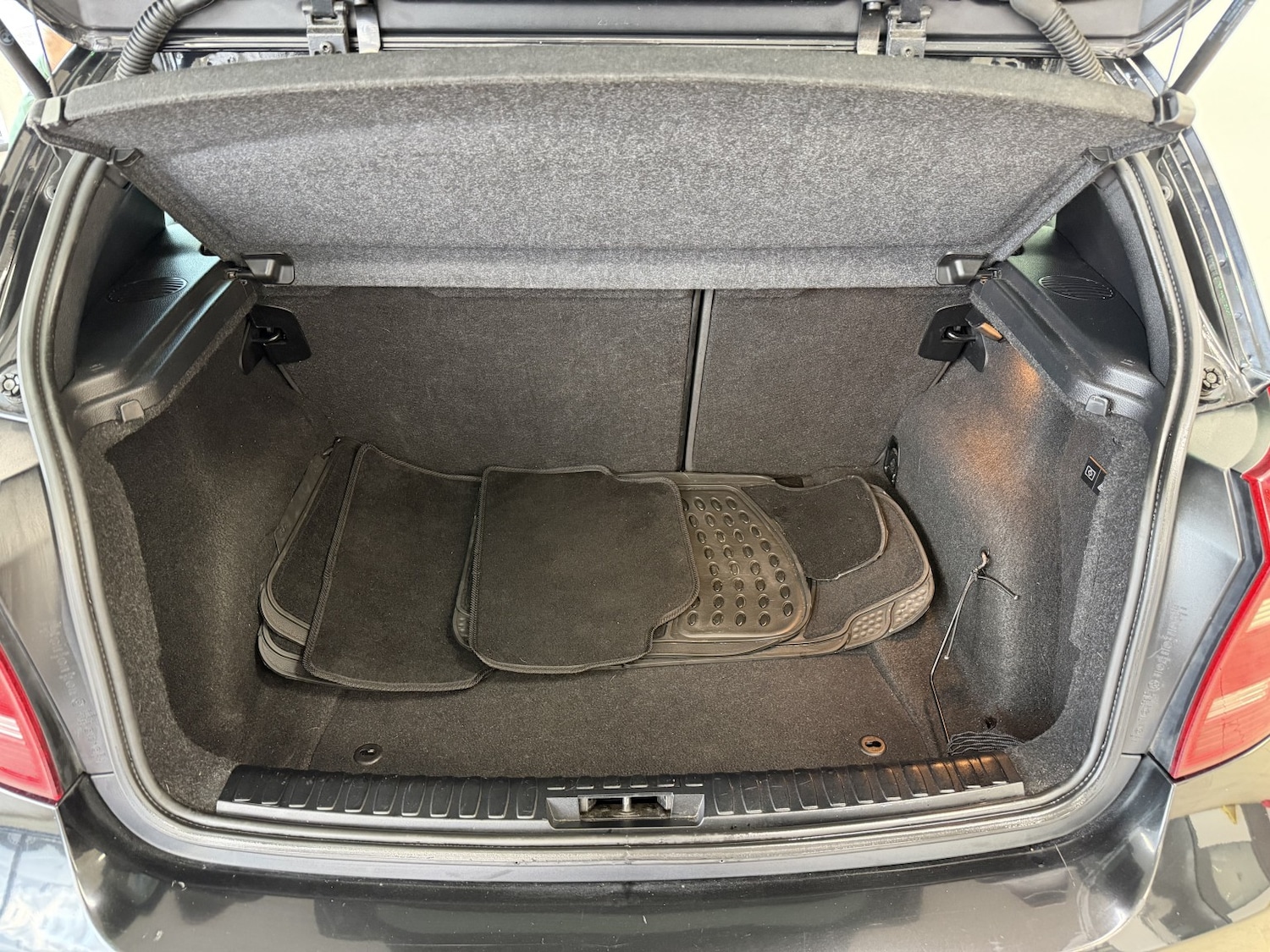 Used BMW 1 Series 2008 for sale - 76911051: Photo 18