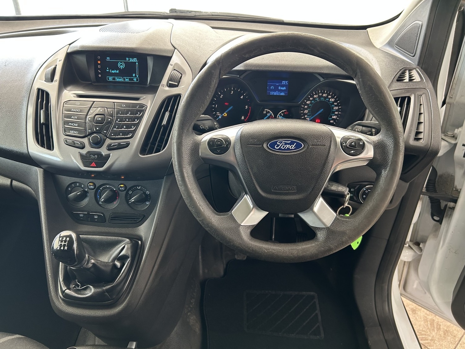 Used Ford Transit Connect 2014 for sale - 76231110: Photo 9