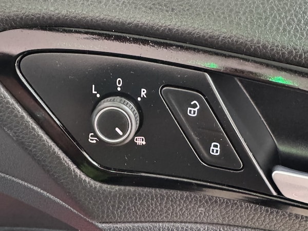 Used Volkswagen Golf 2015 for sale - 76231111: Photo 15