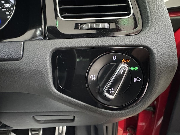 Used Volkswagen Golf 2015 for sale - 76231111: Photo 16