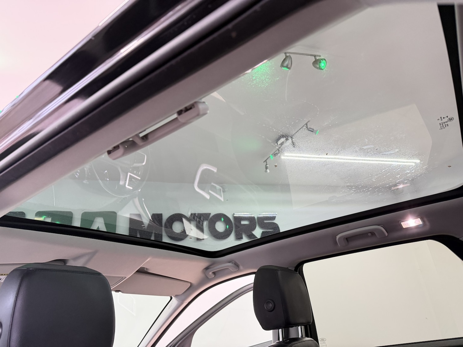 Used Land Rover Discovery Sport 2016 for sale - 77357323: Photo 11