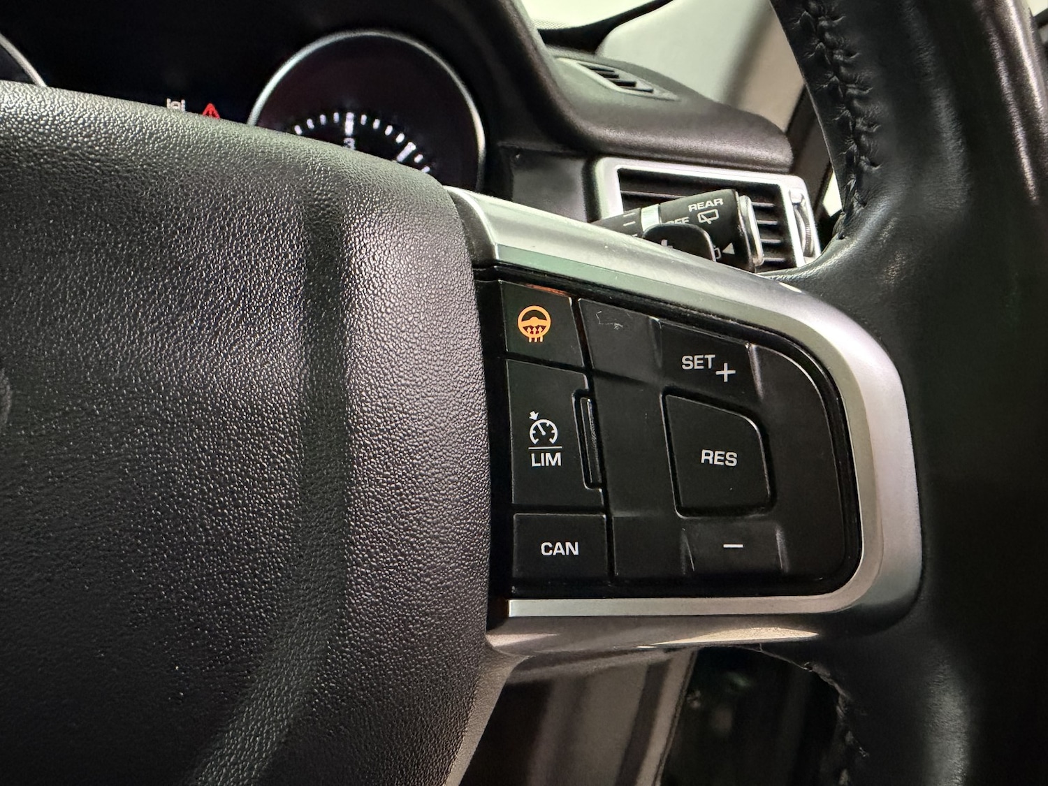 Used Land Rover Discovery Sport 2016 for sale - 77357323: Photo 19