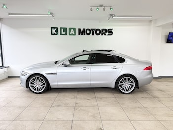 Used Jaguar XF 2016 for sale - 78242719: Photo