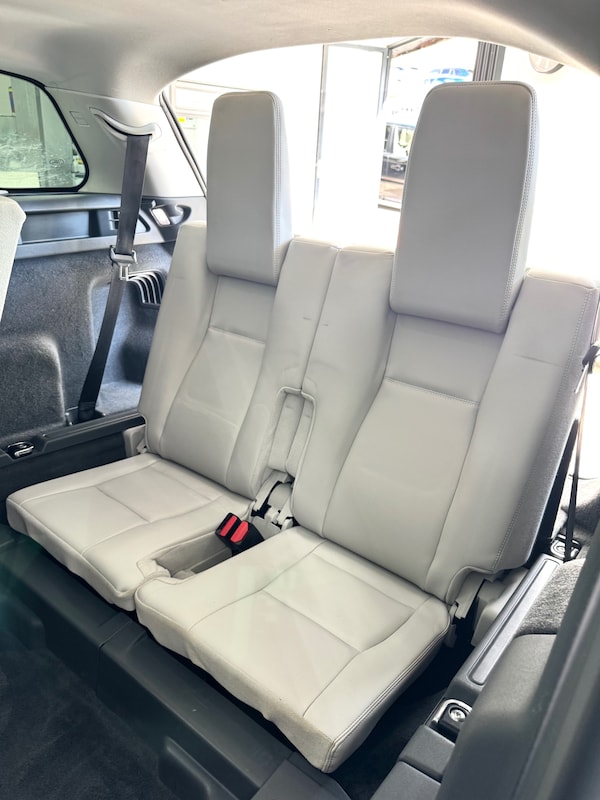 Used Land Rover Discovery Sport 2016 for sale - 76107235: Photo 19