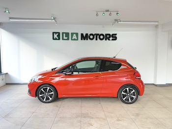 Used Peugeot 208 2015 for sale - 76483034: Photo