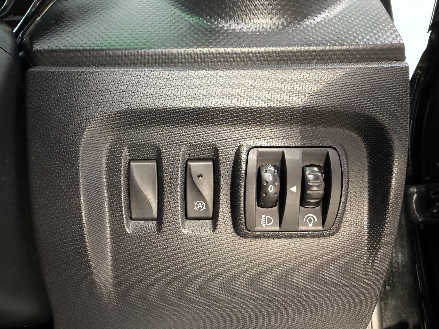 Used Renault Captur 2013 for sale - 77101358: Photo 16