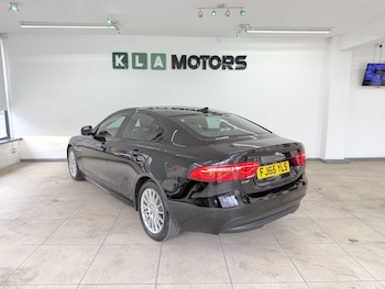 Used Jaguar XE 2015 for sale - 77813120: Photo
