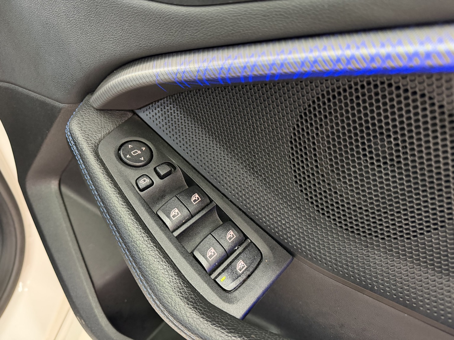 Used BMW 2 Series 2023 for sale - 76692828: Photo 16