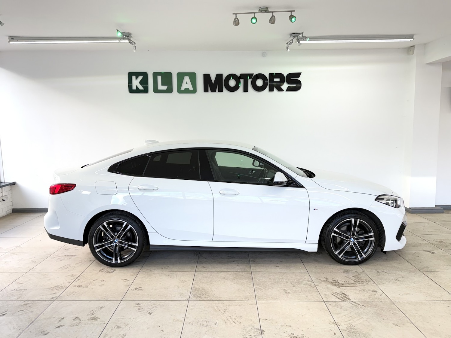 Used BMW 2 Series 2023 for sale - 76692828: Photo 6