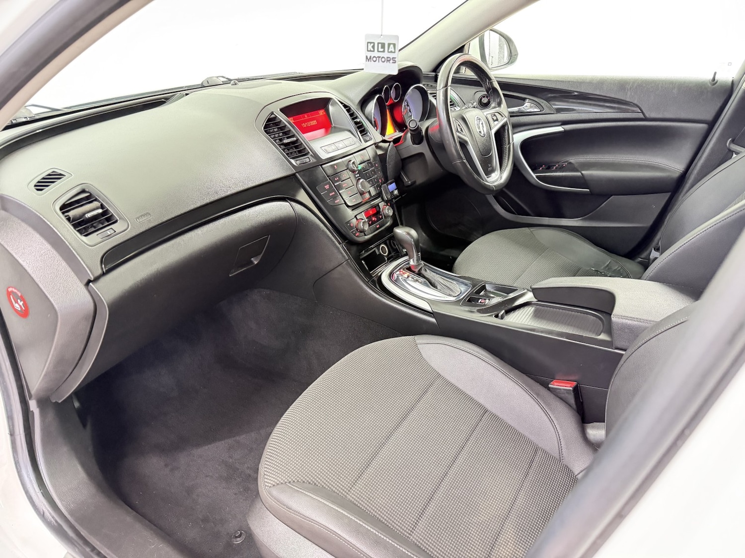 Used Vauxhall Insignia 2012 for sale - 76945570: Photo 10