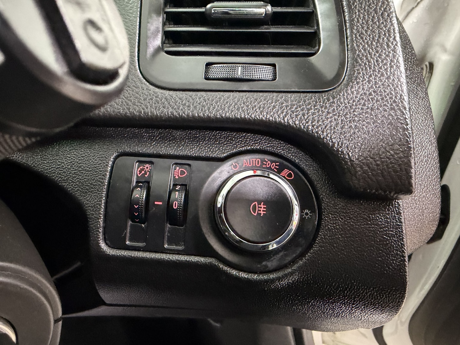 Used Vauxhall Insignia 2012 for sale - 76945570: Photo 13