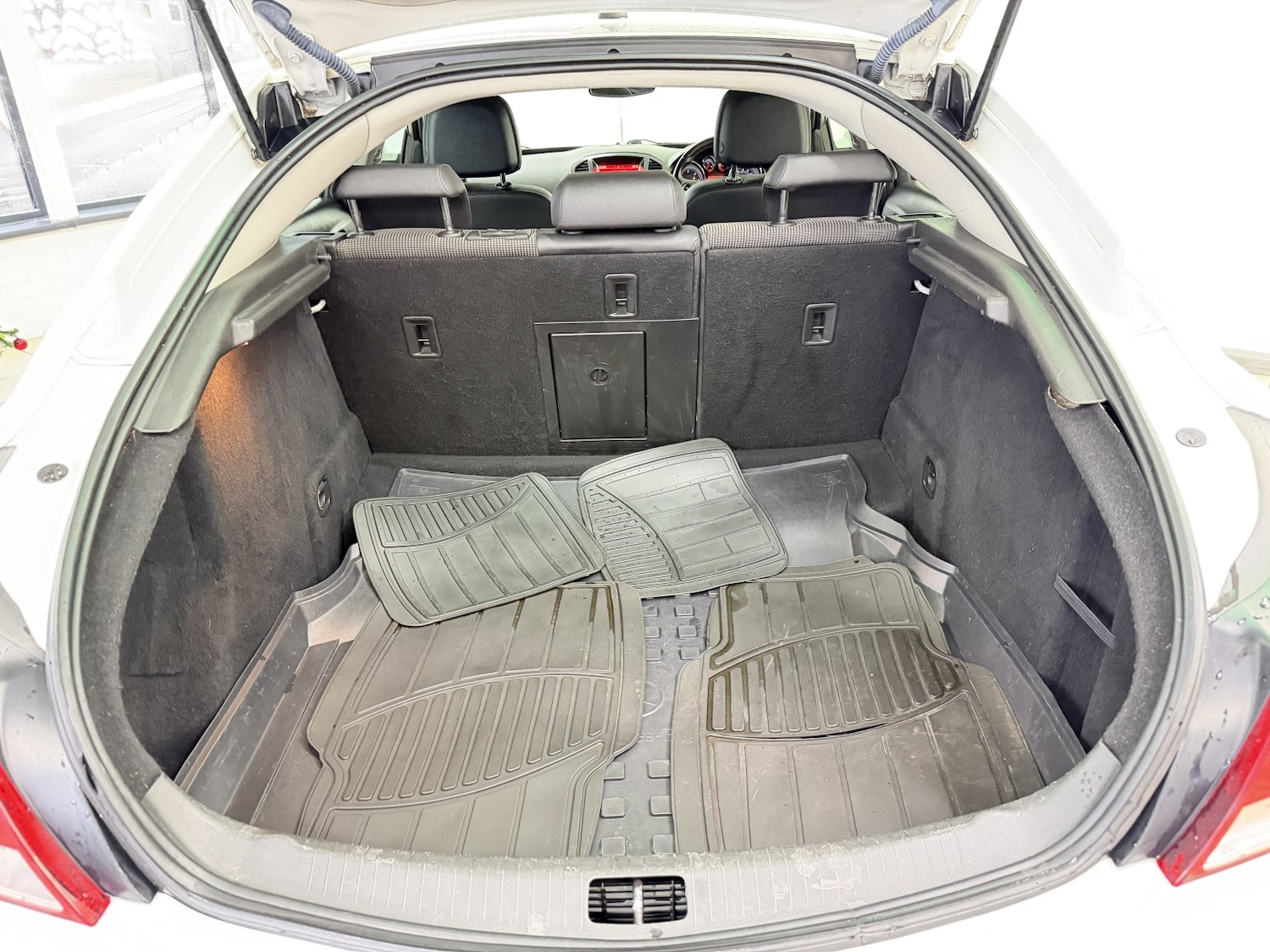 Used Vauxhall Insignia 2012 for sale - 76945570: Photo 16