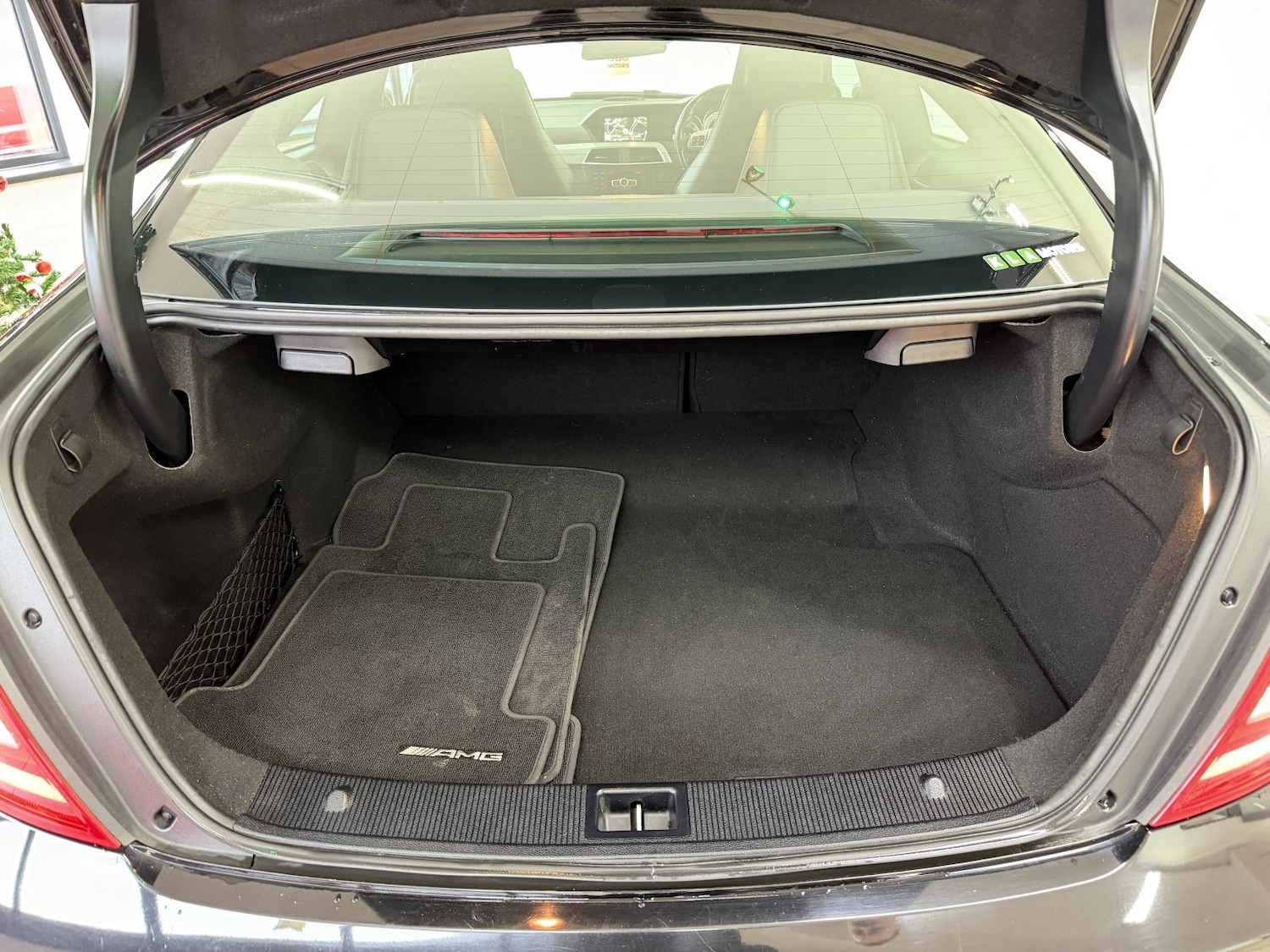 Used Mercedes-Benz C Class 2015 for sale - 76718410: Photo 18