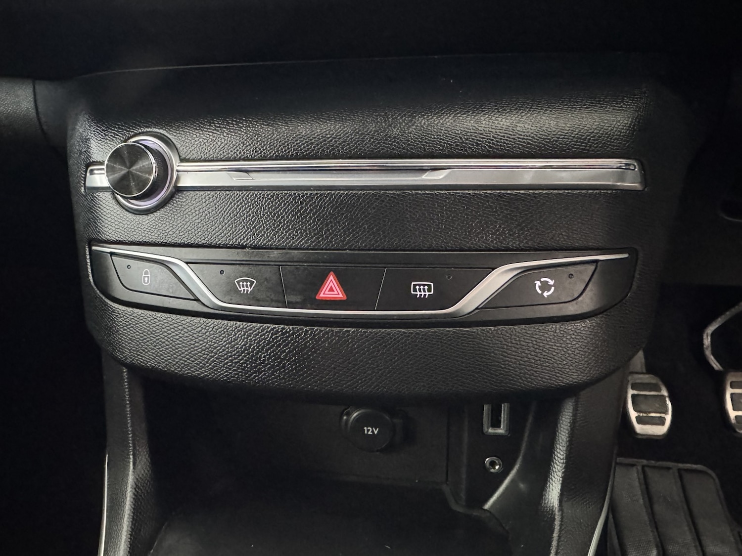 Used Peugeot 308 2017 for sale - 76299054: Photo 15