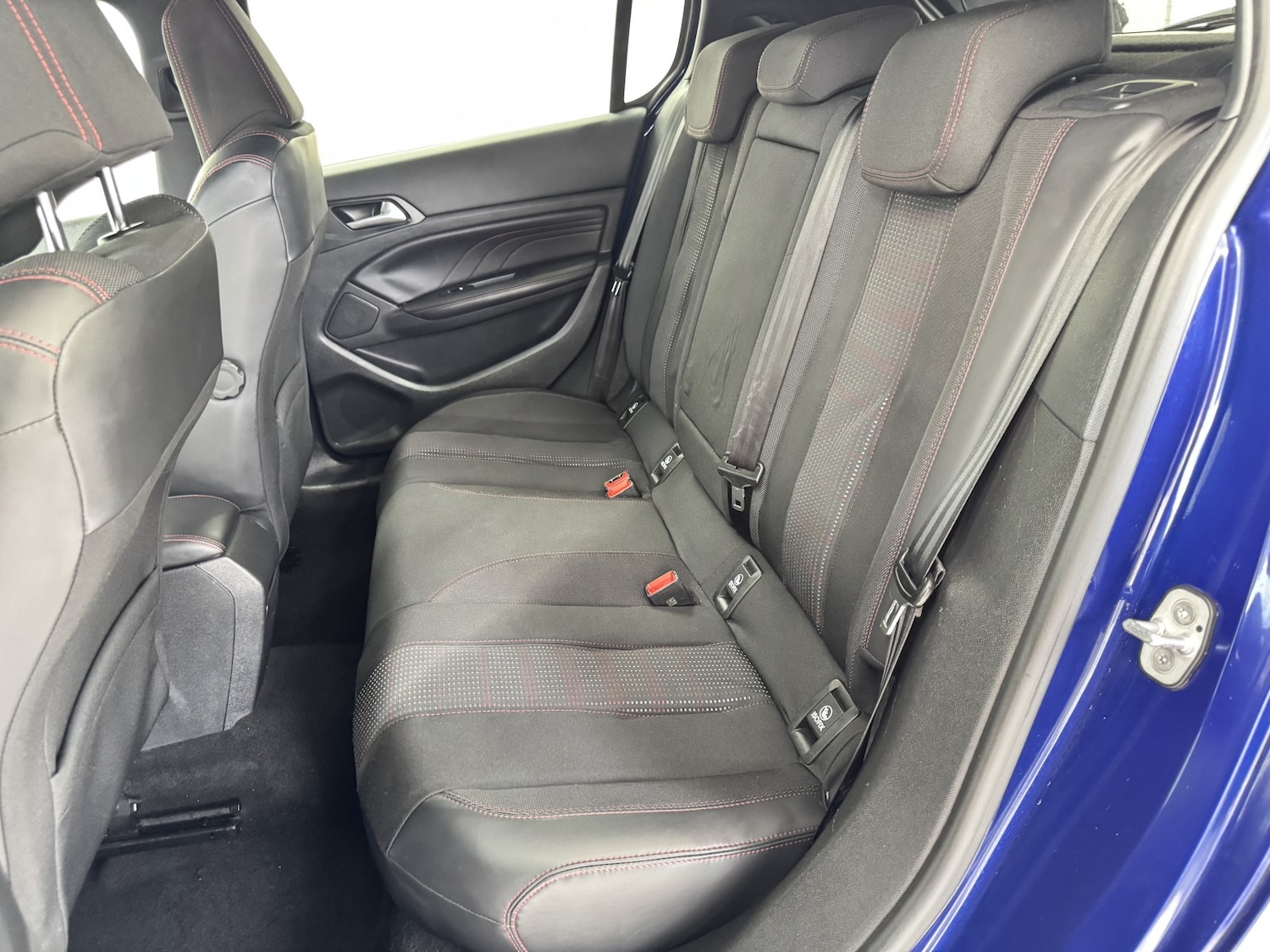 Used Peugeot 308 2017 for sale - 76299054: Photo 19