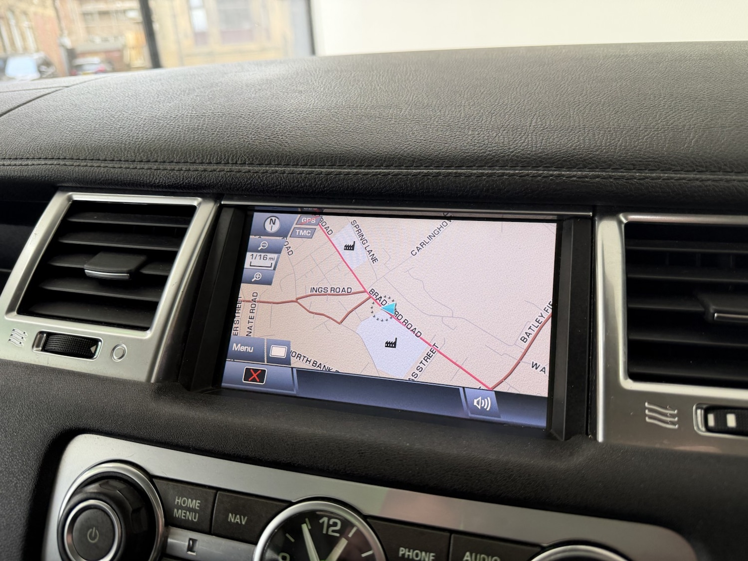 Used Land Rover Range Rover Sport 2011 for sale - 77991730: Photo 14