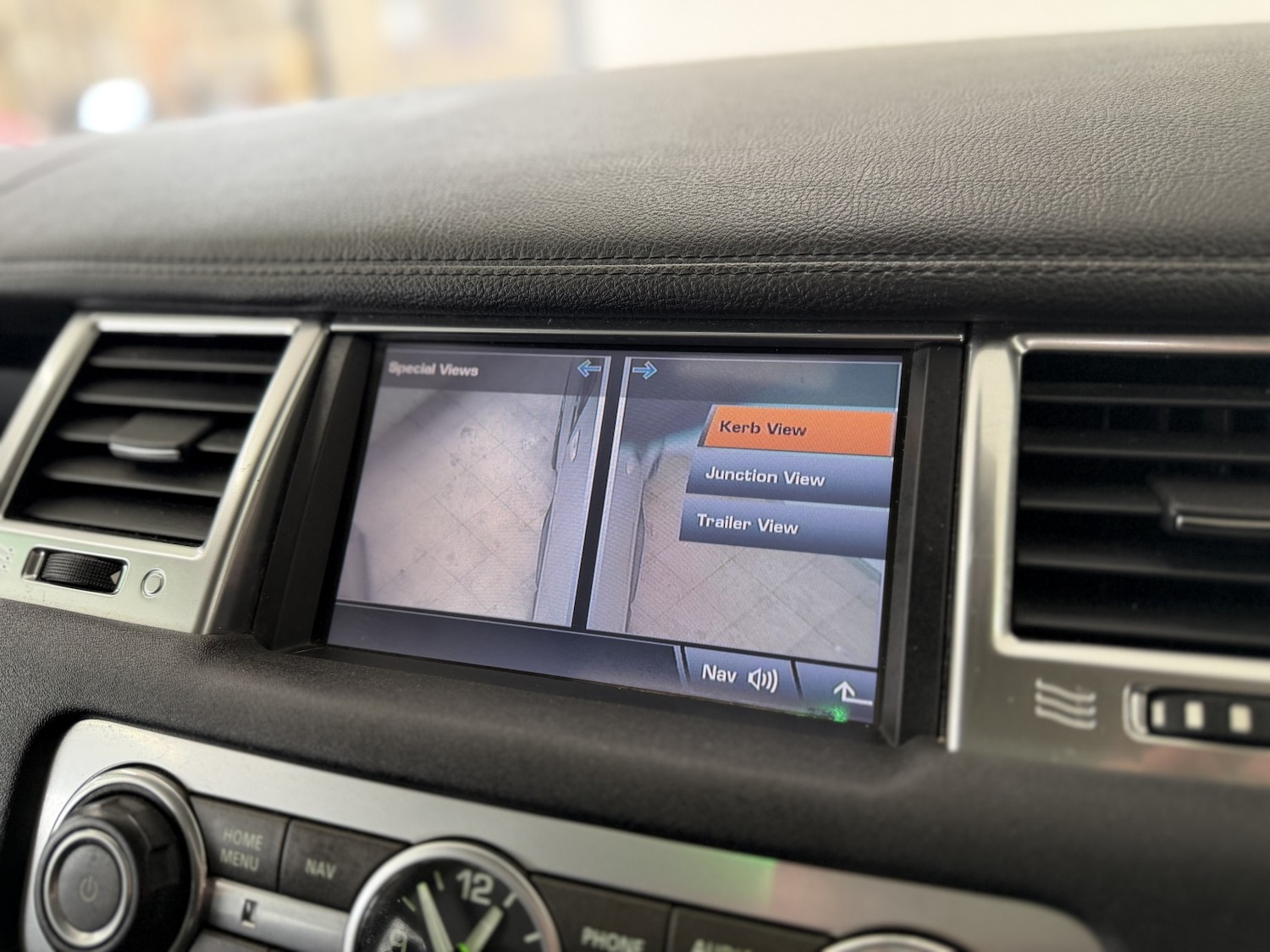 Used Land Rover Range Rover Sport 2011 for sale - 77991730: Photo 15