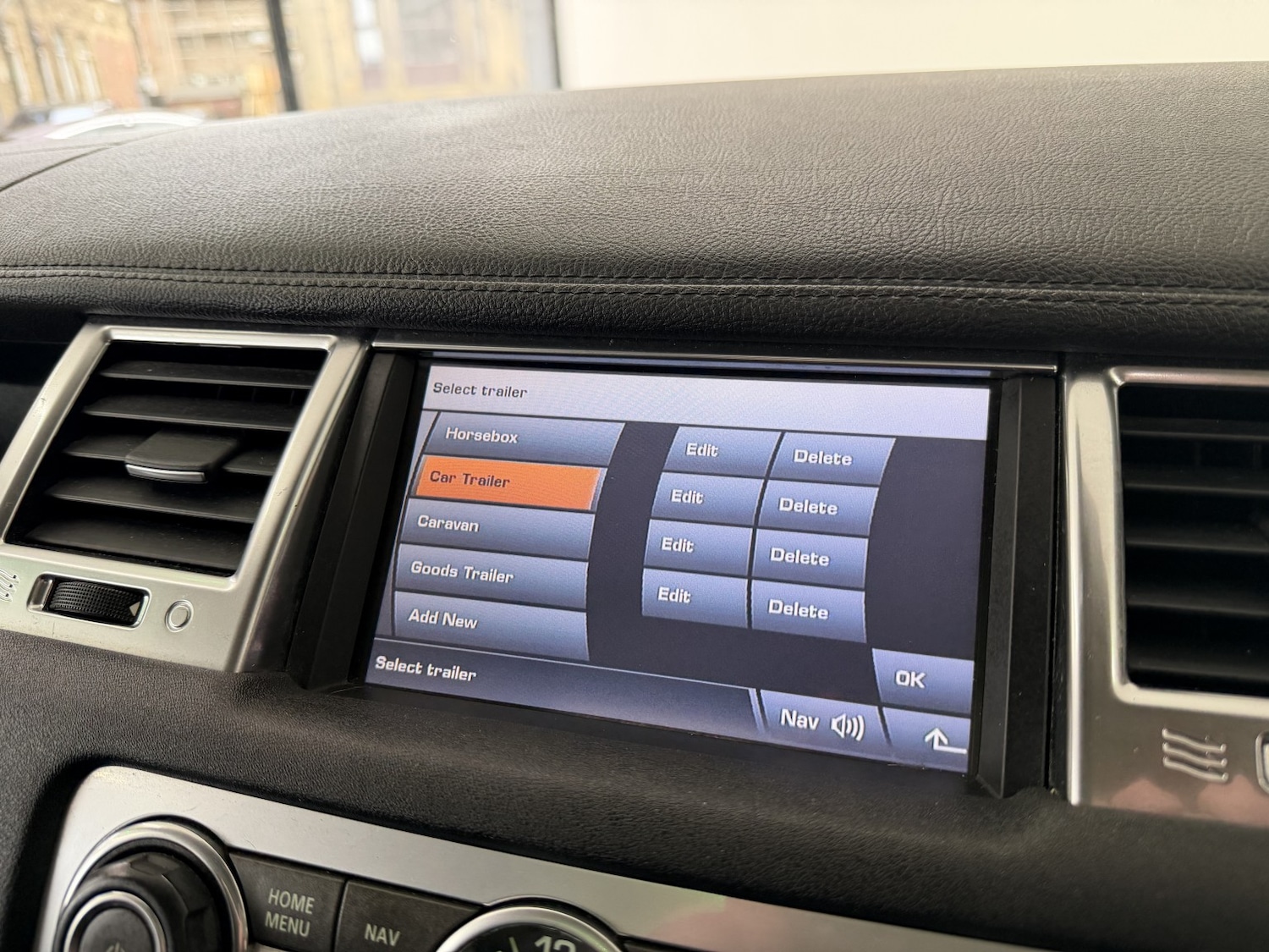 Used Land Rover Range Rover Sport 2011 for sale - 77991730: Photo 16