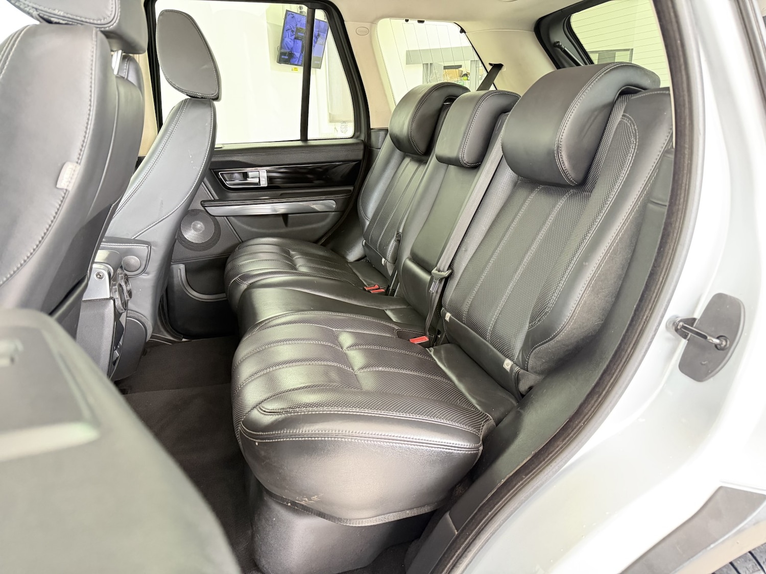 Used Land Rover Range Rover Sport 2011 for sale - 77991730: Photo 22