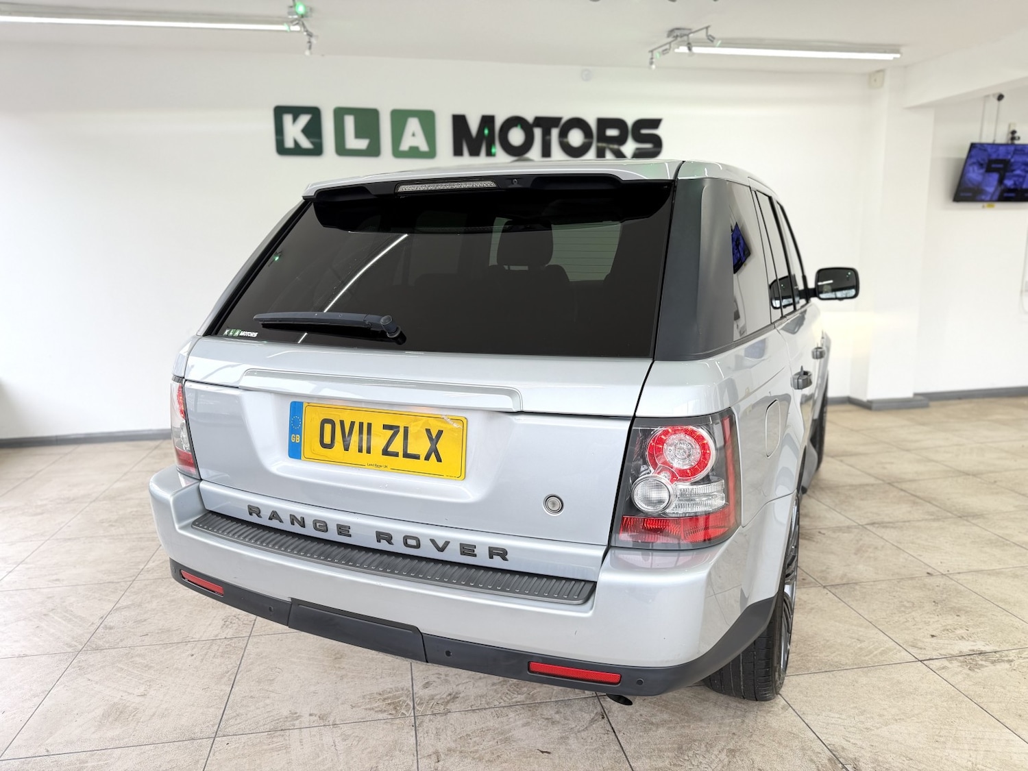 Used Land Rover Range Rover Sport 2011 for sale - 77991730: Photo 4