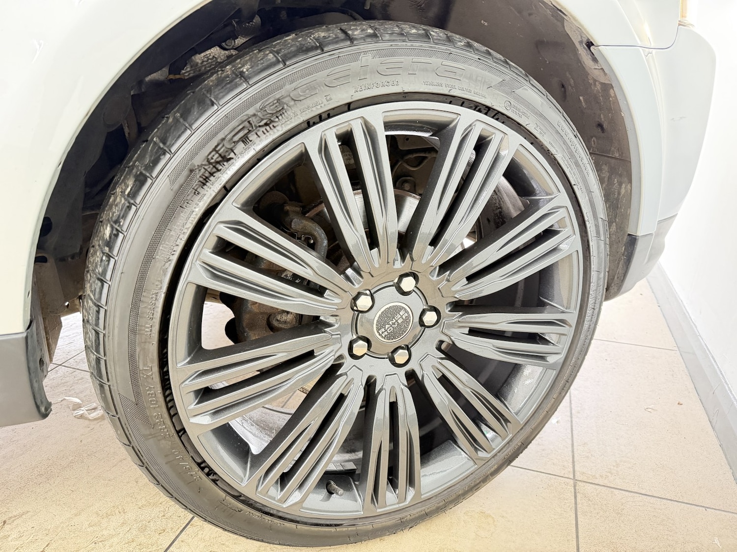 Used Land Rover Range Rover Sport 2011 for sale - 77991730: Photo 9