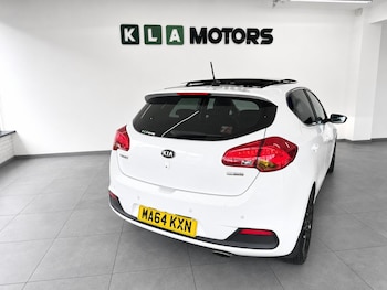Used Kia Ceed 2014 for sale - 79081144: Photo