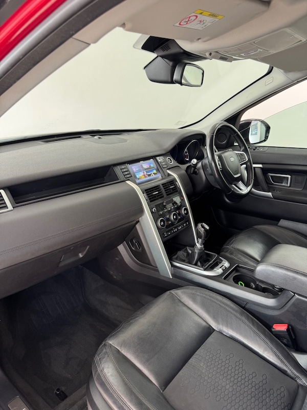 Used Land Rover Discovery Sport 2015 for sale - 75547337: Photo 10