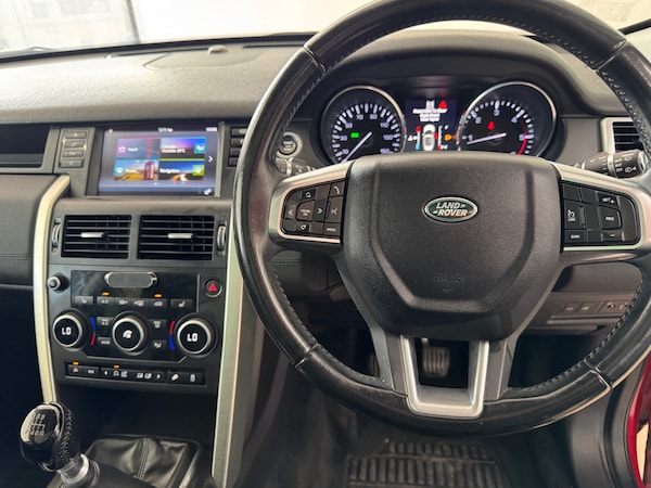 Used Land Rover Discovery Sport 2015 for sale - 75547337: Photo 9