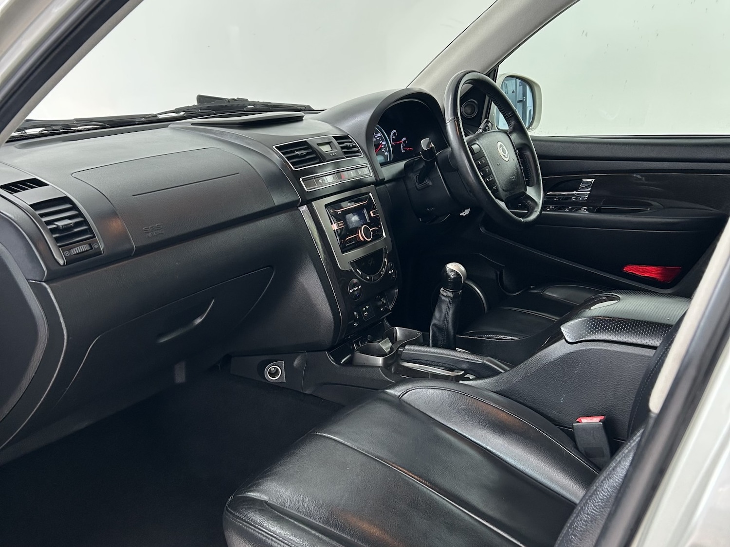 Used Ssangyong Rexton 2014 for sale - 76231101: Photo 11