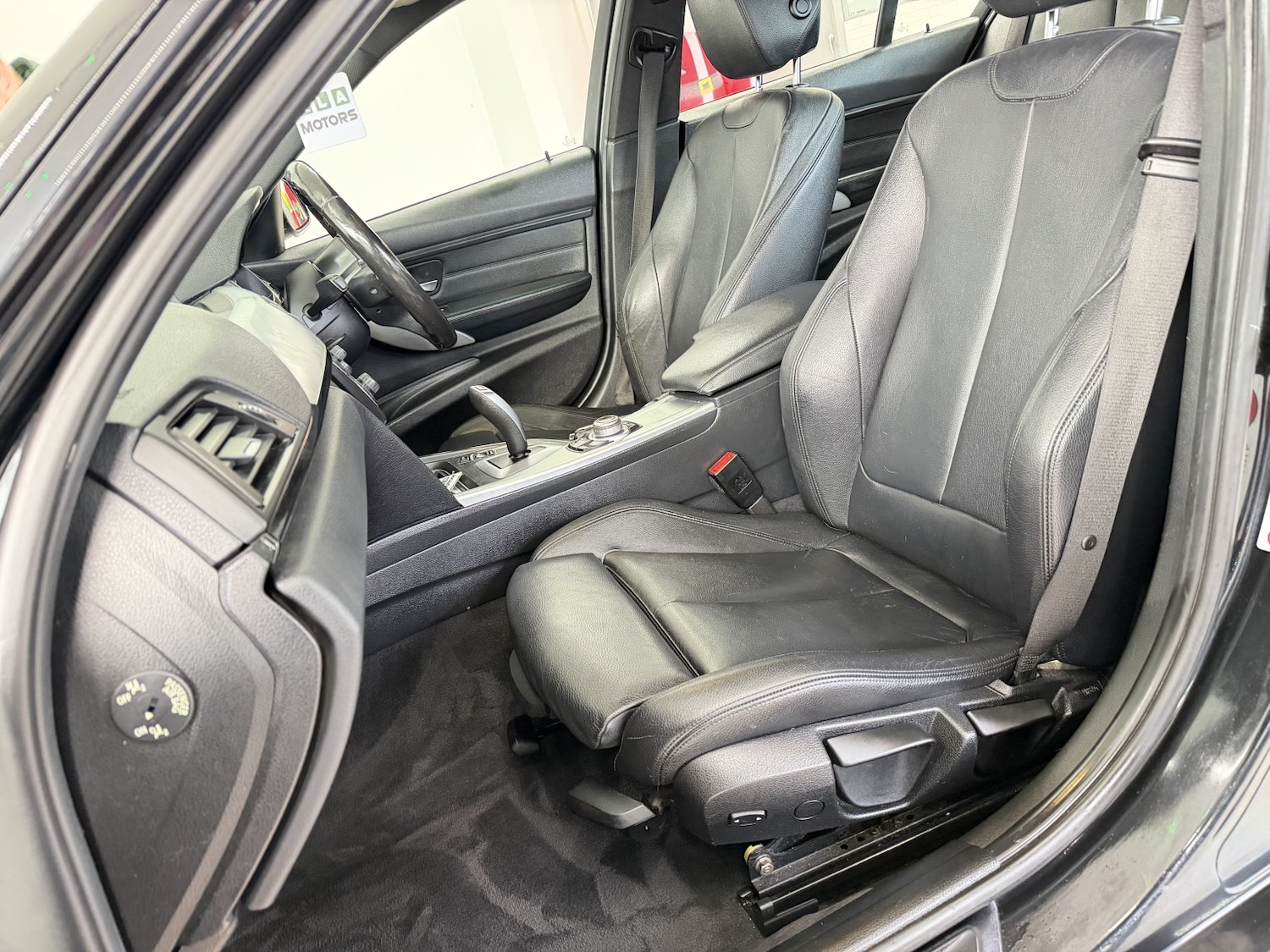 Used BMW 3 Series 2012 for sale - 76911125: Photo 12