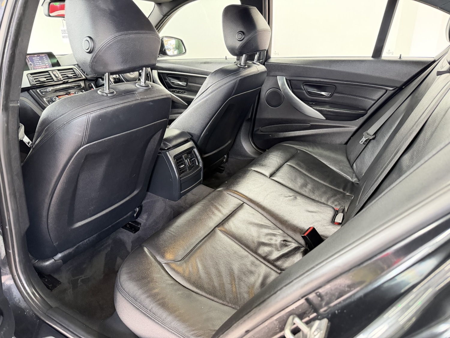 Used BMW 3 Series 2012 for sale - 76911125: Photo 19