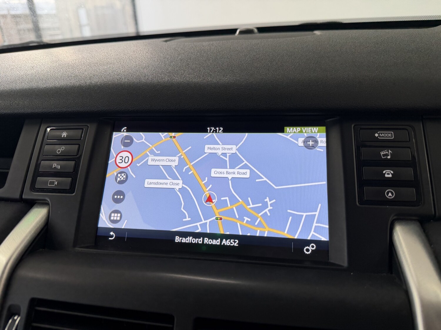 Used Land Rover Discovery Sport 2017 for sale - 77954010: Photo 15