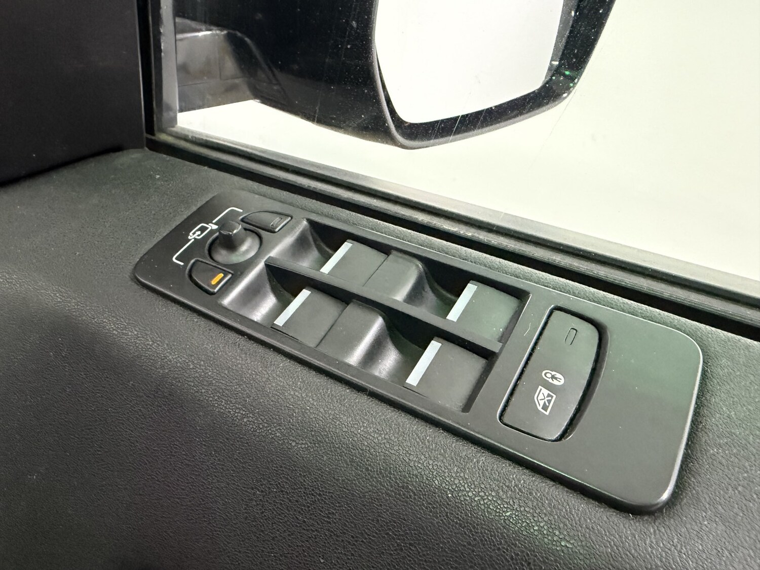 Used Land Rover Discovery Sport 2017 for sale - 77954010: Photo 20