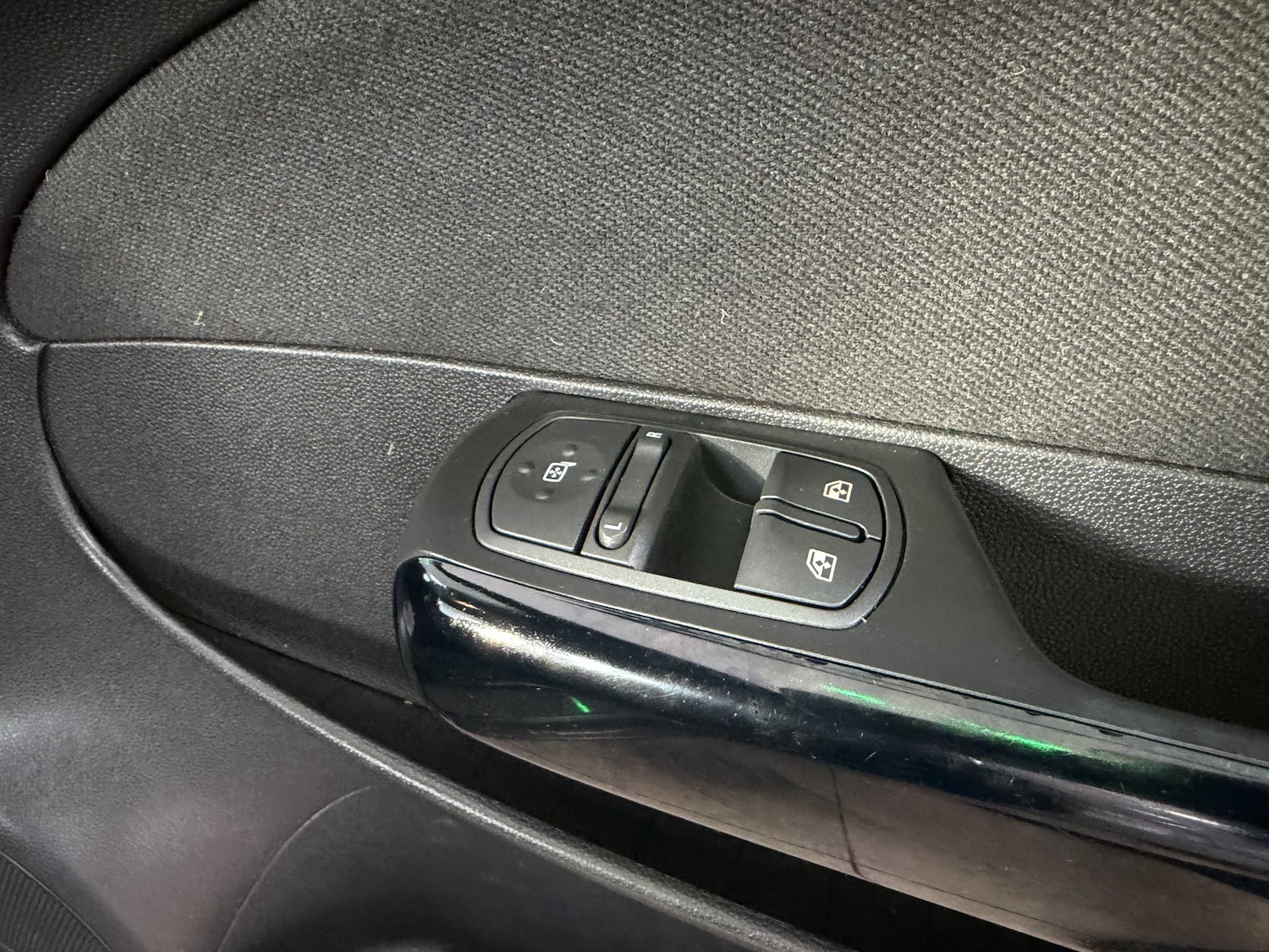 Used Vauxhall Corsa 2012 for sale - 76836974: Photo 13