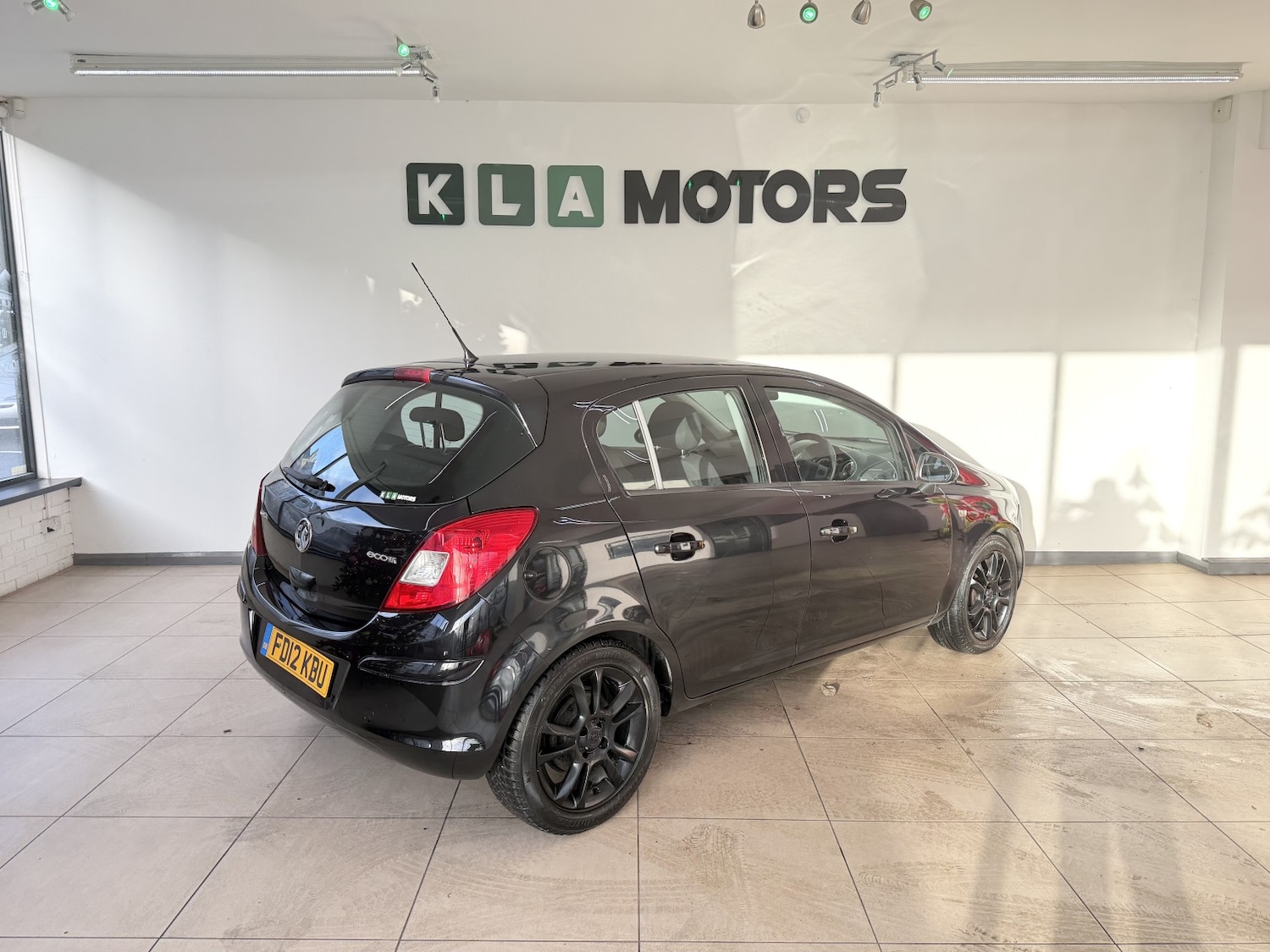 Used Vauxhall Corsa 2012 for sale - 76836974: Photo 5