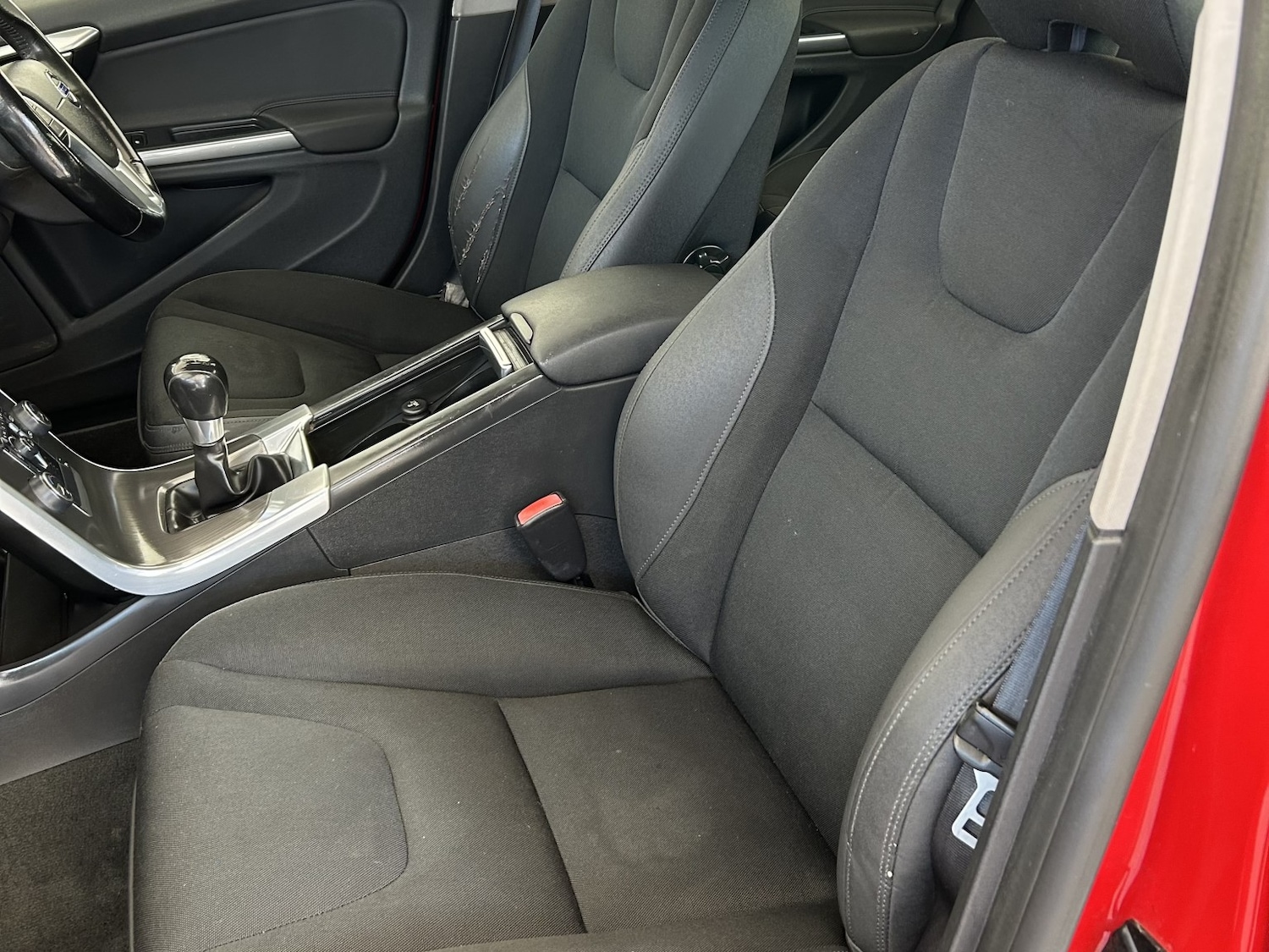 Used Volvo S60 2010 for sale - 76231106: Photo 11