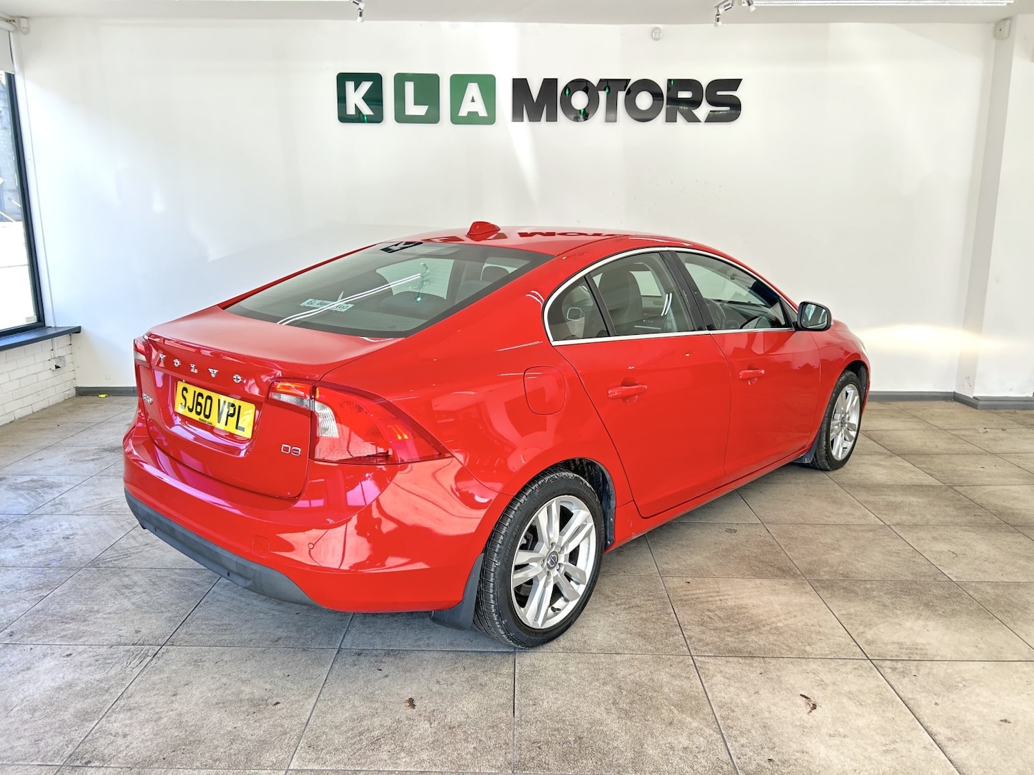 Used Volvo S60 2010 for sale - 76231106: Photo 5