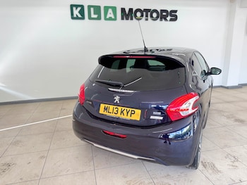 Used Peugeot 208 2013 for sale - 75906657: Photo