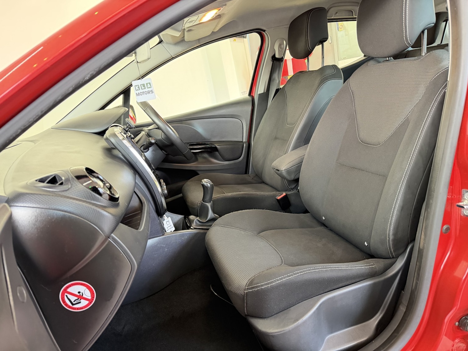 Used Renault Clio 2013 for sale - 77069119: Photo 11