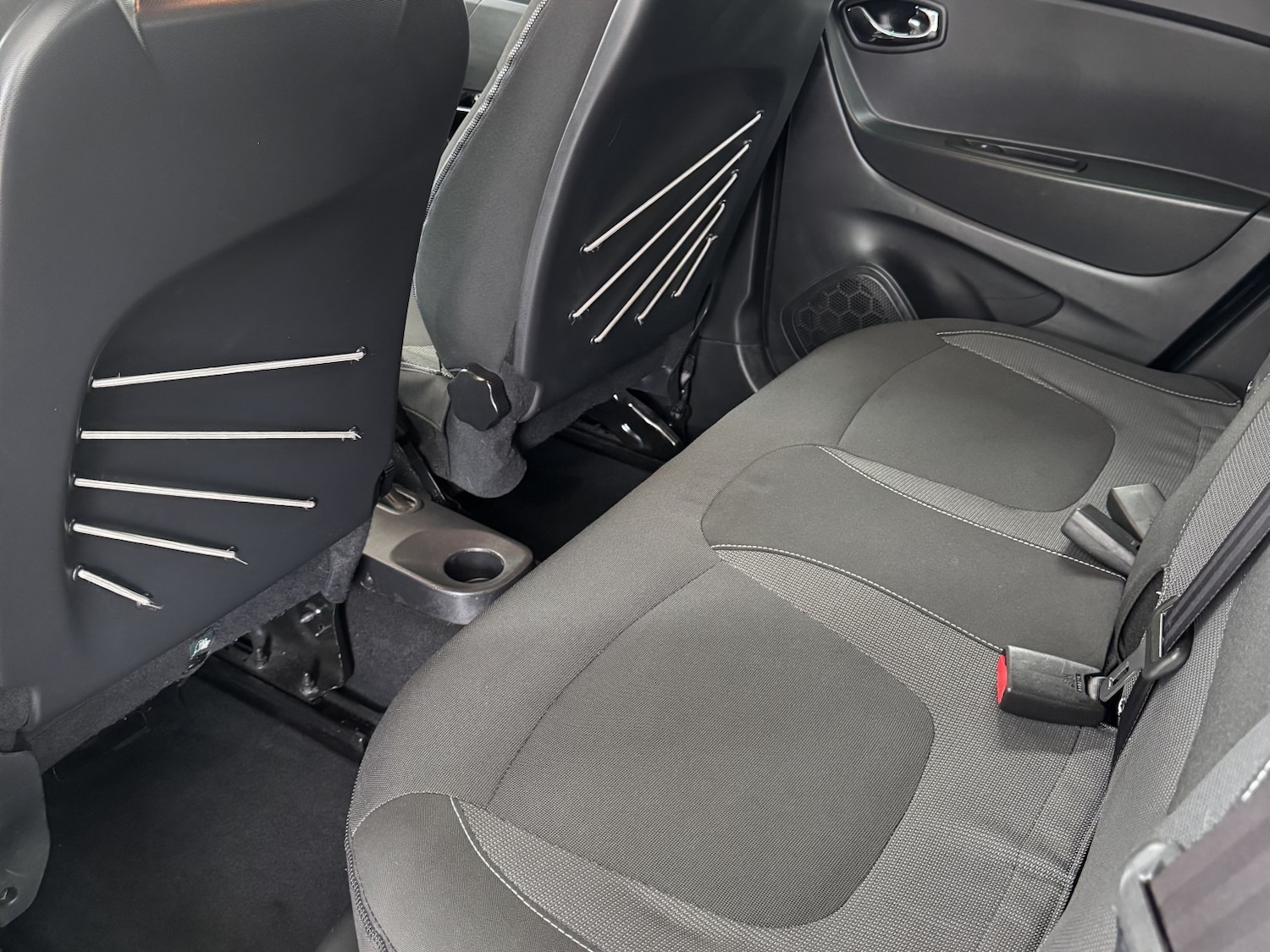 Used Renault Captur 2015 for sale - 76231093: Photo 16