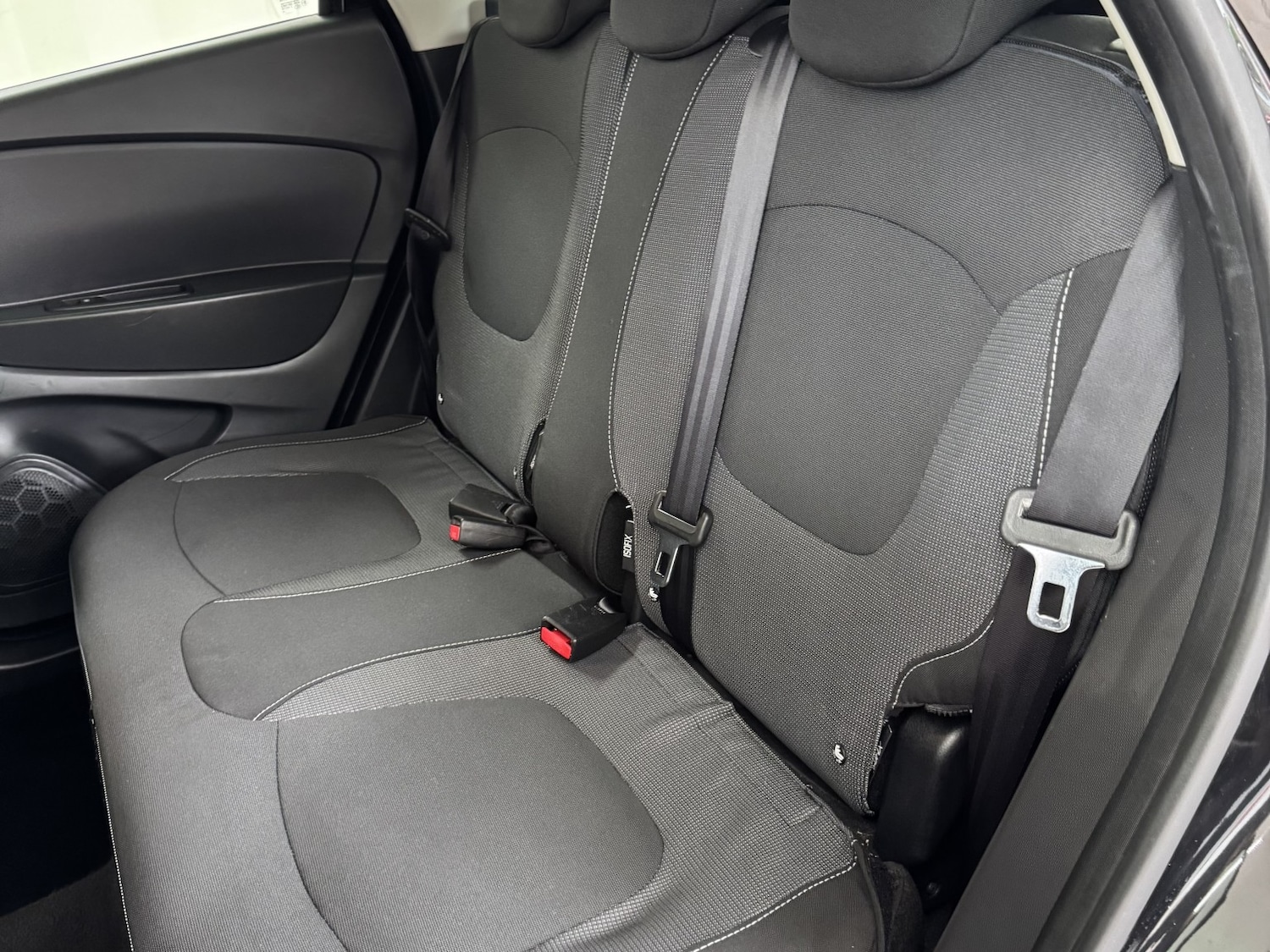 Used Renault Captur 2015 for sale - 76231093: Photo 17